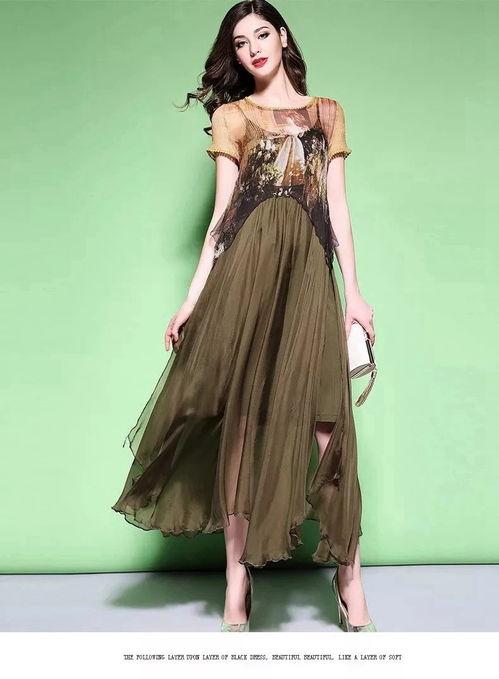 高档女装热门话题英文,Top Trends in Luxury Women's Fashion: Unveiling the Latest Styles and Designs