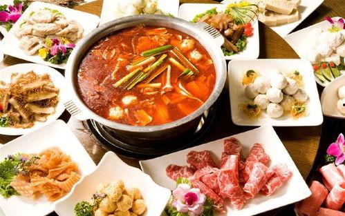 火锅的热门话题英语,Exploring the Buzz: Top Trends in Hot Pot Cuisine